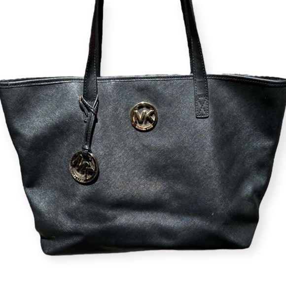 🌻Large Michael Kors Black Leather Jet Set Tote Handbag Purse - Picture 5 of 12